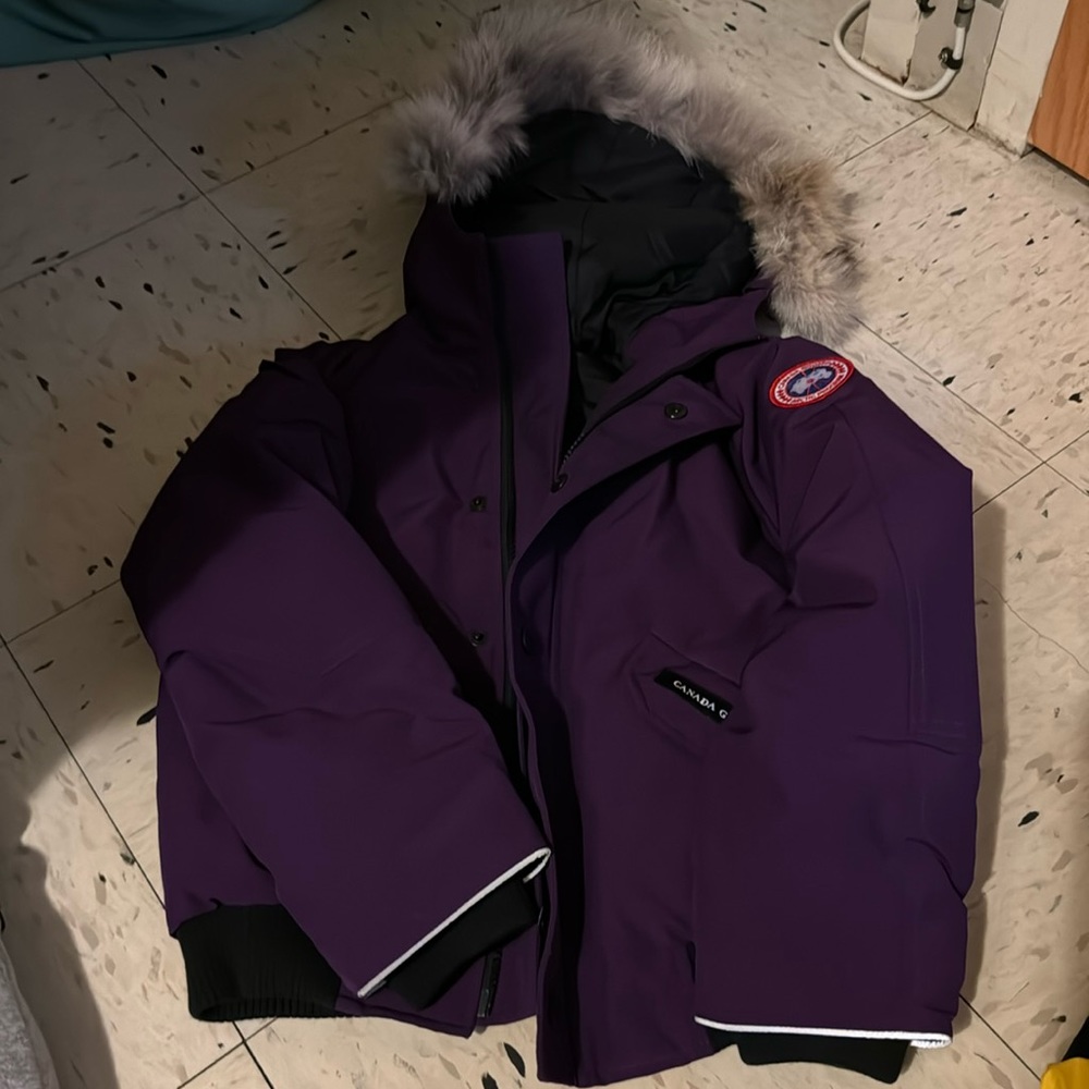 Kids Canada Goose coat worn size 7/8